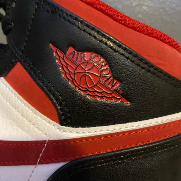 Nike Air Jordans boys youth size 6 - Picture 4 of 12